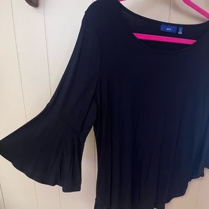 Apt 9 Flowy Black Top - Size L